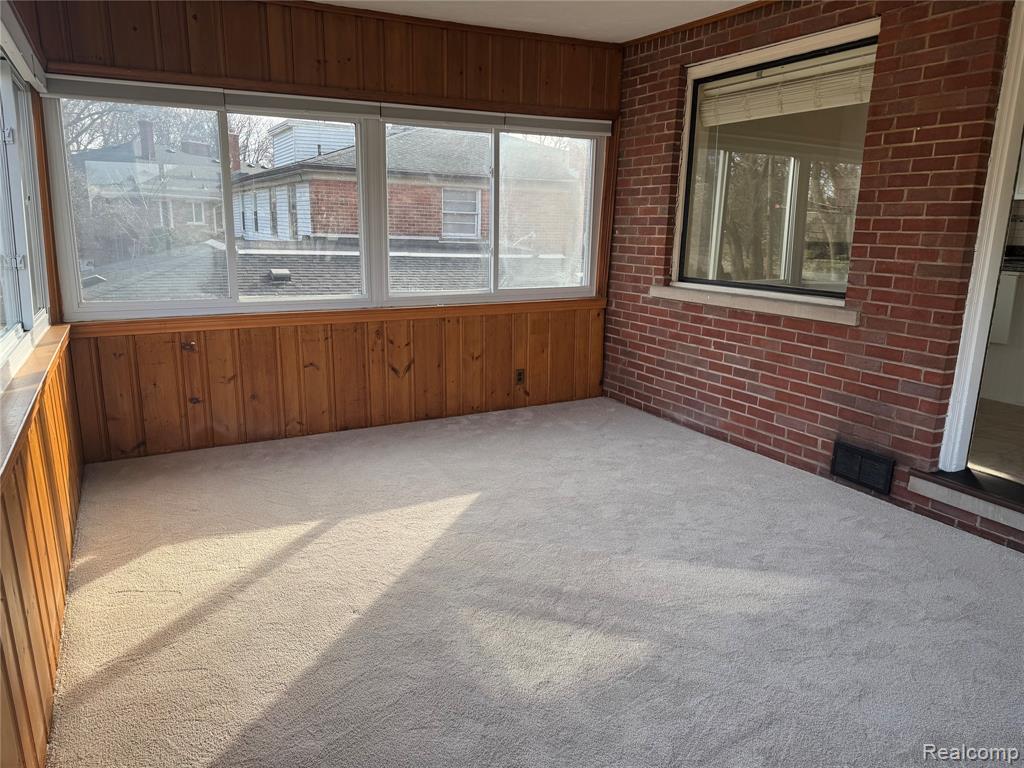 734 Harcourt Road, Grosse Pointe Park, MI 48230 — Photo 12