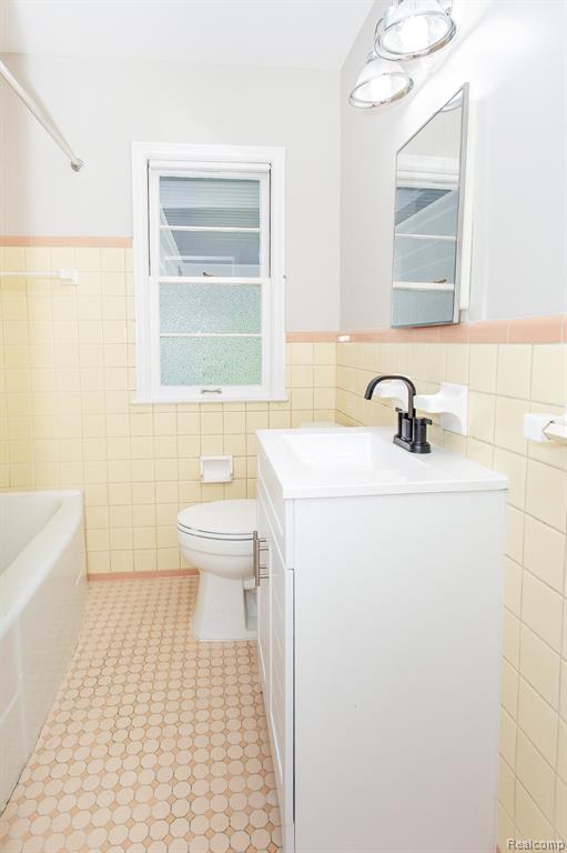 4056 Robina Avenue, Berkley, MI 48072 — Photo 16