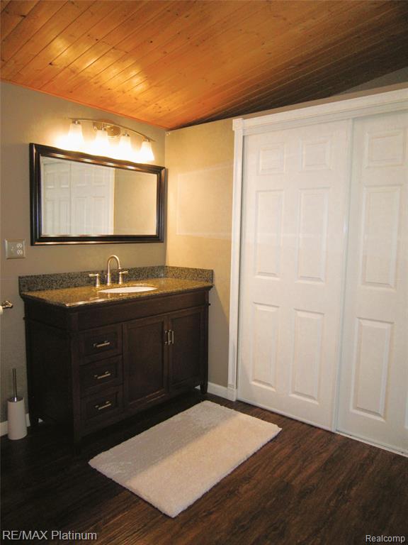 5673 Chippewa Drive, Howell, MI 48843 — Photo 27