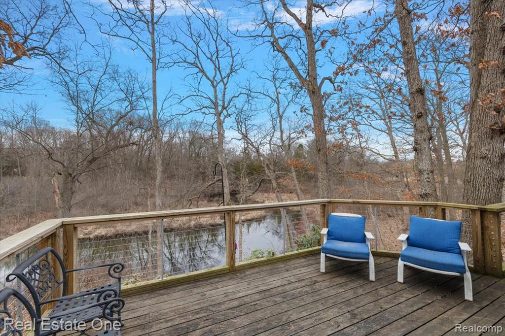 1050 Oxbow Lake Road, White Lake, MI — Photo 14
