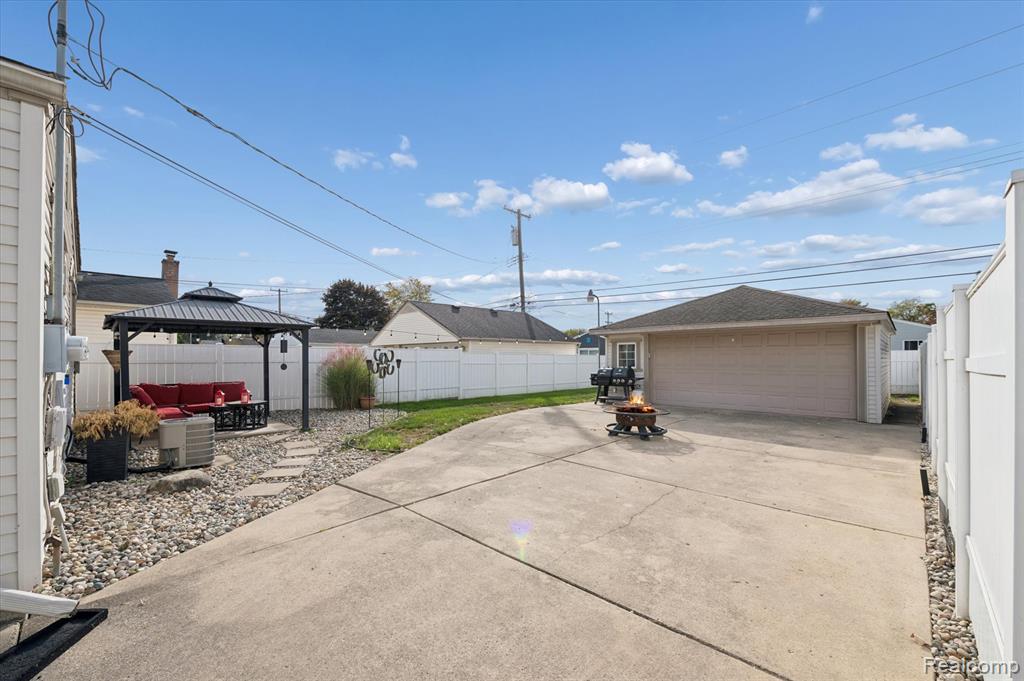 7590 Campbell Street, Taylor, MI 48180 — Photo 45