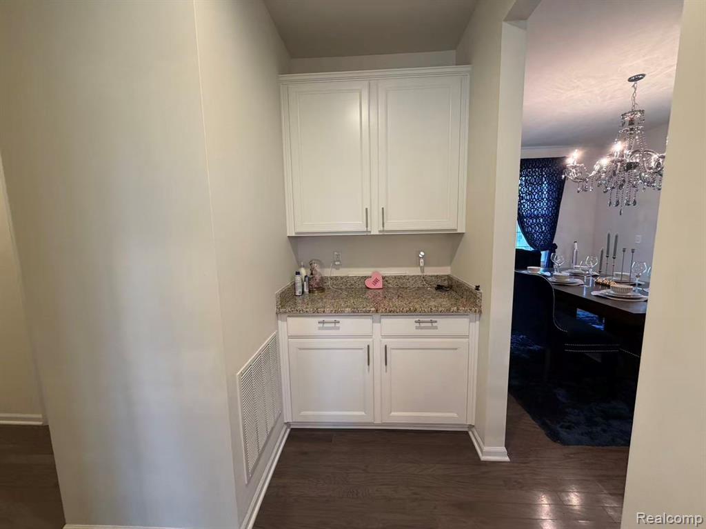 5791 Northford, Canton, MI 48187 — Photo 11
