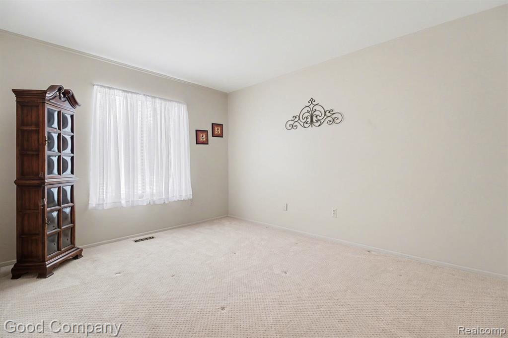 616 Tennyson, Rochester Hills, MI 48307 — Photo 10