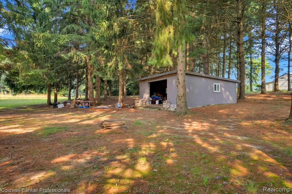 3252 Hosner Road, Dryden, MI 48428 — Photo 22