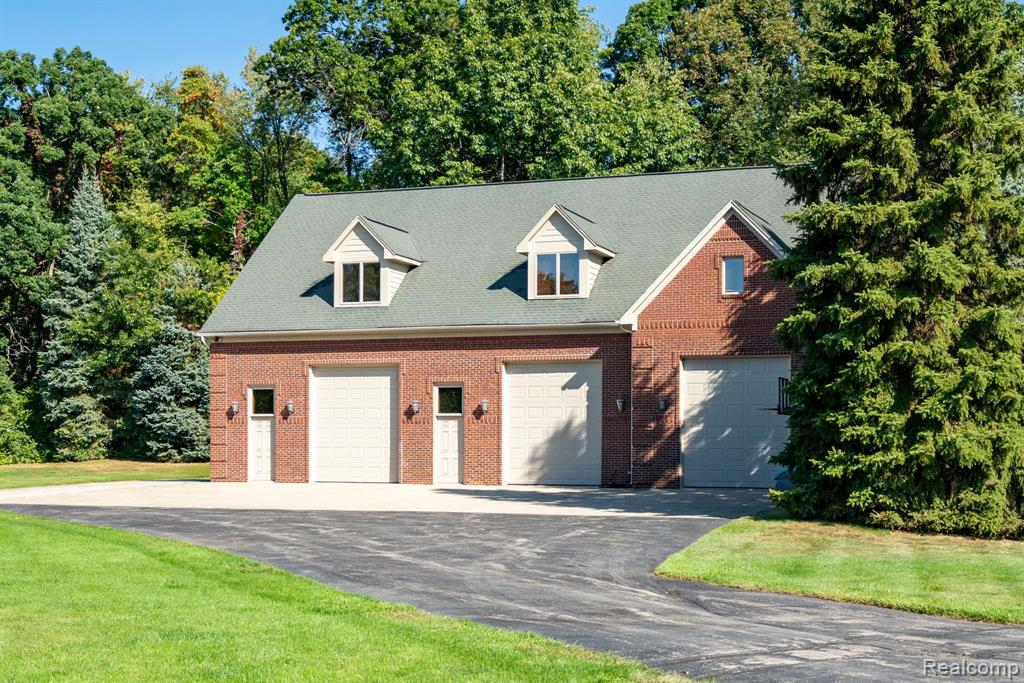 67391 Mack Court, Washington, MI 48095 — Photo 3