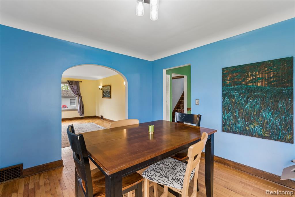 317 E Grand River Avenue, Fowlerville, MI 48836 — Photo 5