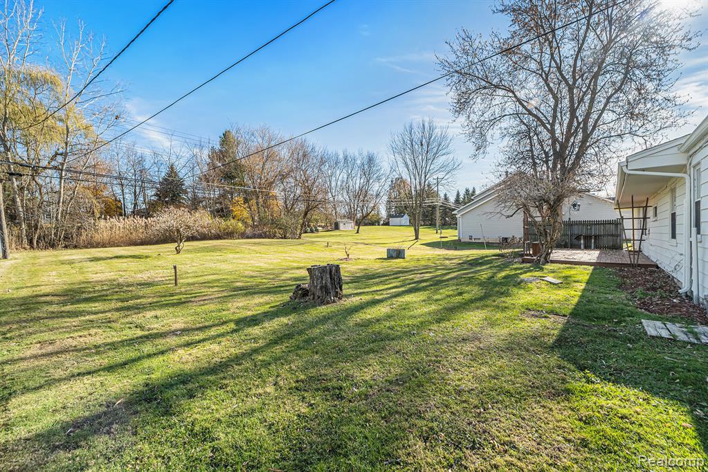 24614 TAFT Road, Novi, MI — Photo 25