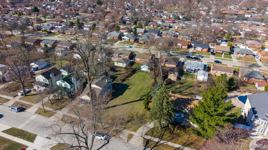 8505 Fenton Street, Dearborn Heights, MI 48127 — Photo 6