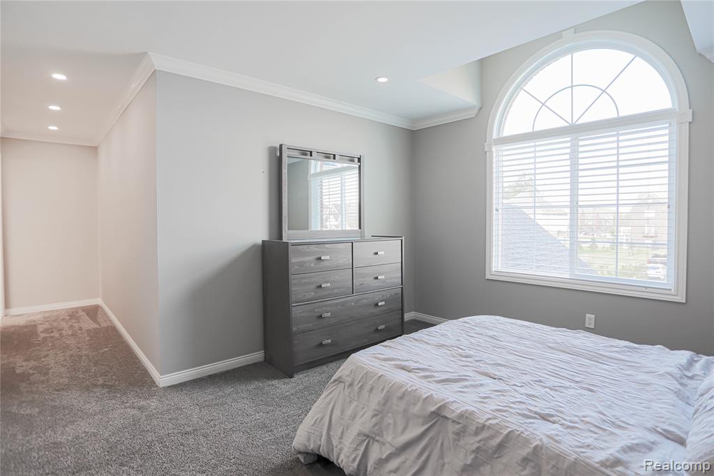 55761 Timbers Edge Drive, Shelby Twp, MI 48316 — Photo 26