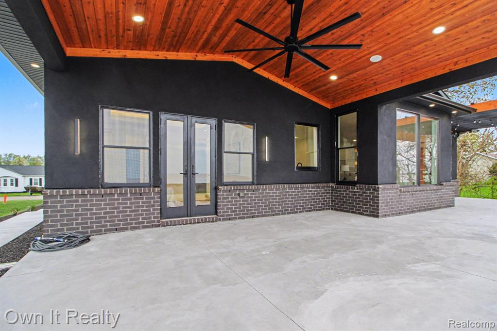 2020 Edgewater Street, Monroe, MI 48162 — Photo 27