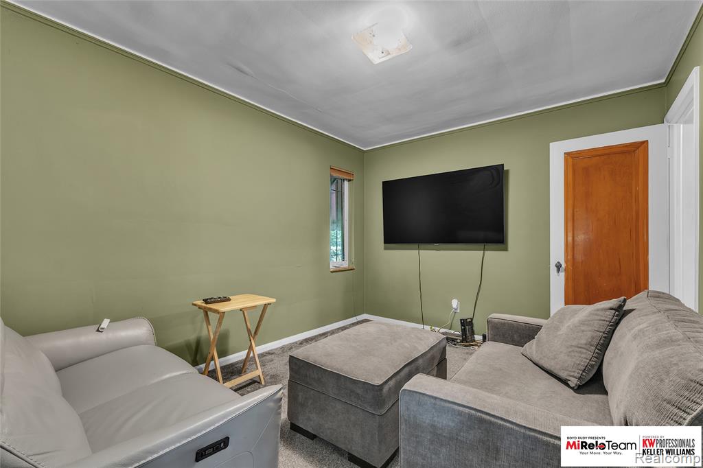 10300 Beaconsfield Street, Detroit, MI 48224 — Photo 14