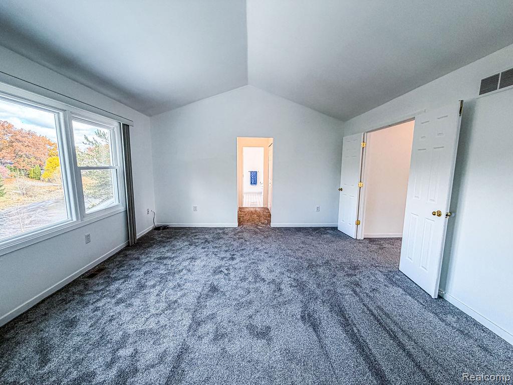 7240 Aaronway Drive, West Bloomfield, MI 48324 — Photo 31
