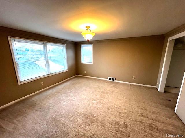 451 MAISON Road, Grosse Pointe Farms, MI 48236 — Photo 12