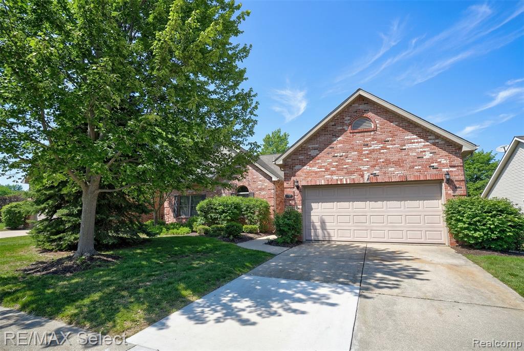 13024 Harbor Landings Drive, 3, Fenton, MI 48430 — front exterior