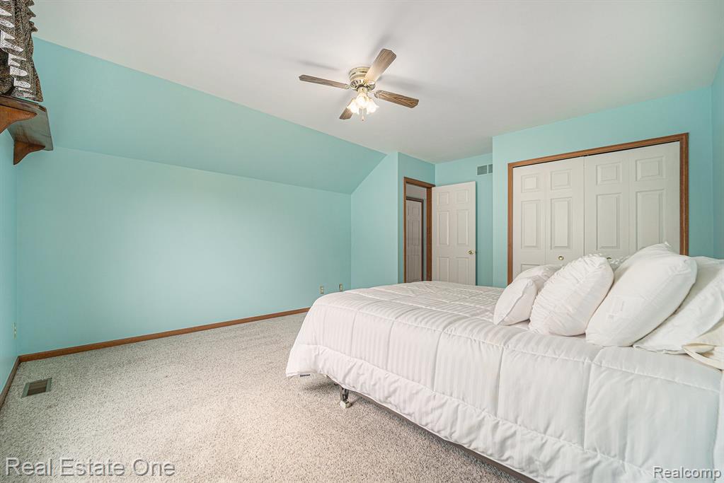 54448 Verona Park Drive, Macomb, MI 48042 — Photo 24