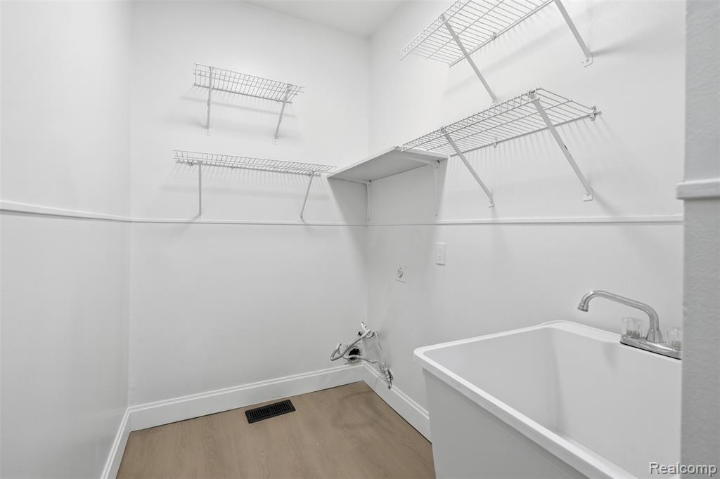 44570 Tillotson Drive, Canton, MI 48187 — Photo 28