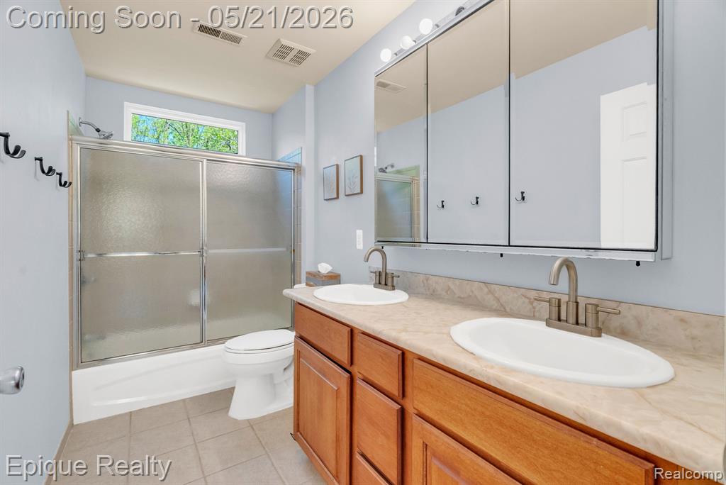 43040 Emerson Way, Novi, MI 48377 — Photo 43