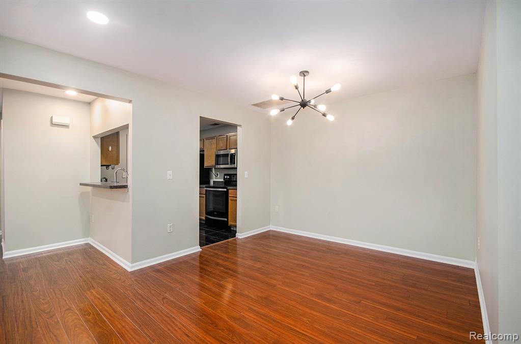 42735 Richmond Drive, Sterling Heights, MI 48313 — Photo 10
