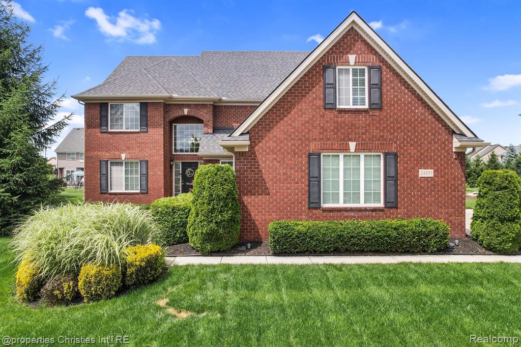 24353 BROMPTON Way, South Lyon, MI 48178 — Photo 3