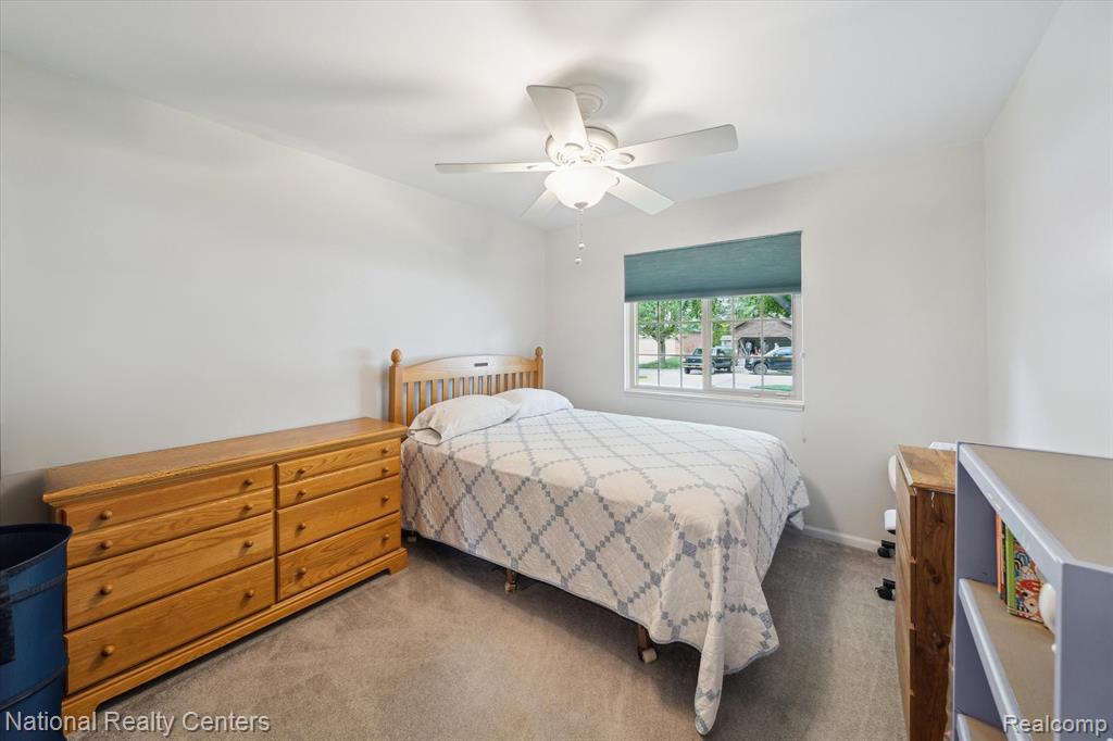 41250 Scarborough Court, Clinton Twp, MI 48038 — Photo 12