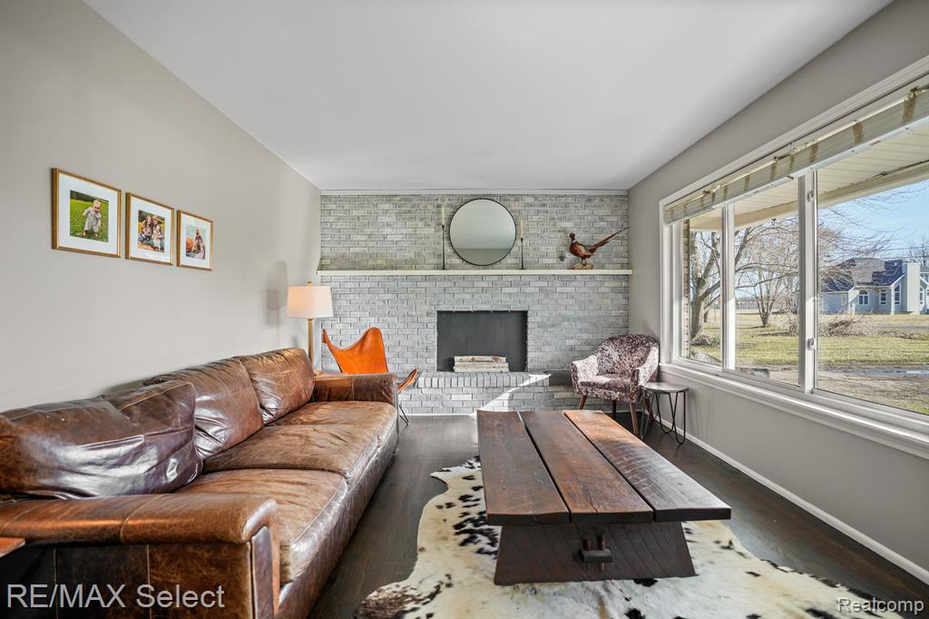 7028 RIEGLER Street, Grand Blanc, MI 48439 — Photo 3