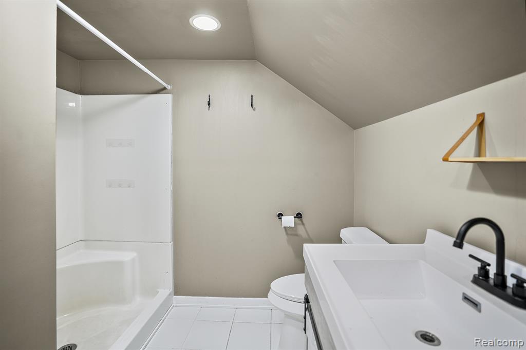 4116 GRAND BLANC Road, Swartz Creek, MI 48473 — Photo 43