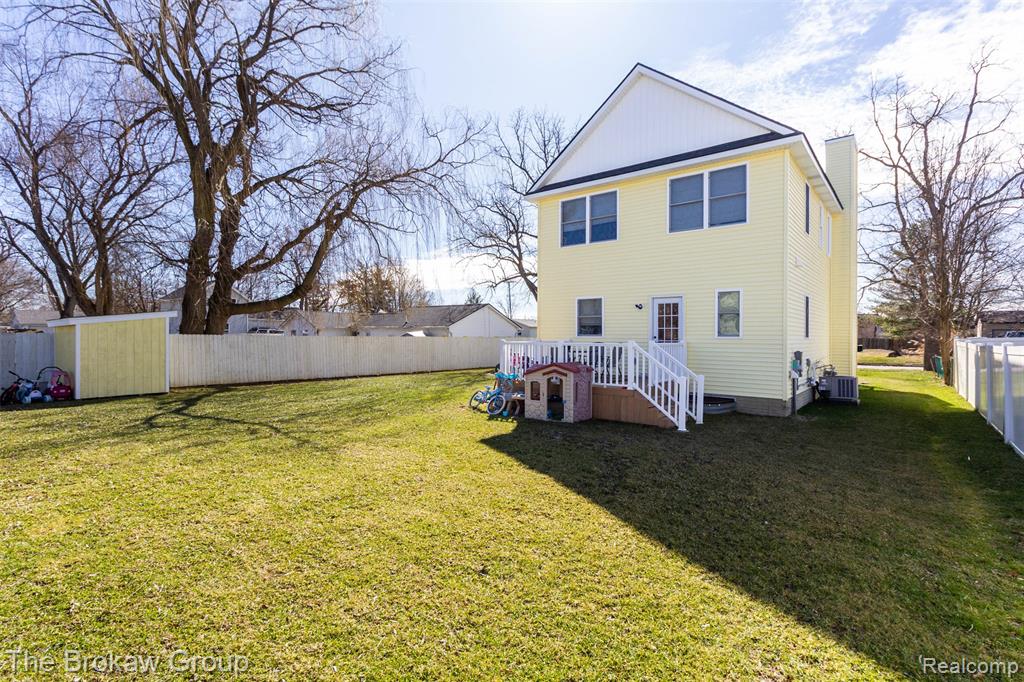 538 S Elm Street, Lapeer, MI 48446 — Photo 39