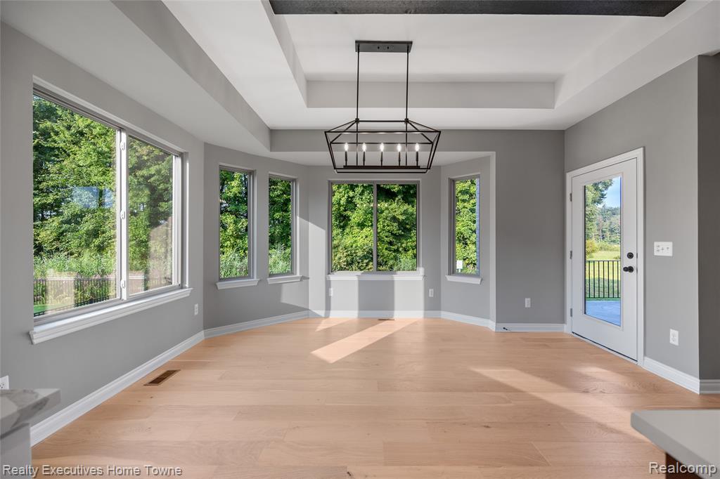 35603 Addison Drive, New Baltimore, MI 48047 — Photo 10