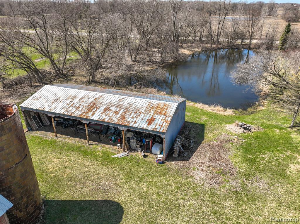 9915 VAN BUREN Road, Fowlerville, MI 48836 — Photo 19