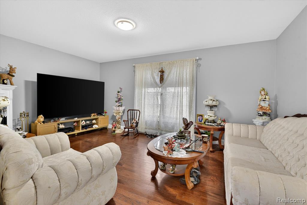 6198 Brancheau Road, Newport, MI 48166 — Photo 15