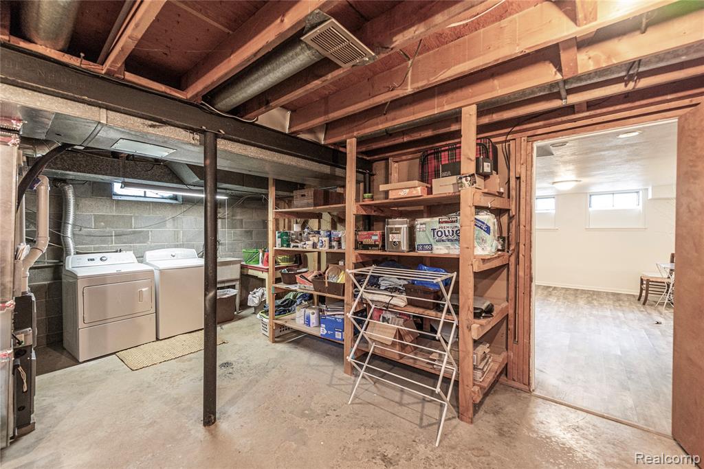 4220 Arlington Drive, Royal Oak, MI 48073 — Photo 32
