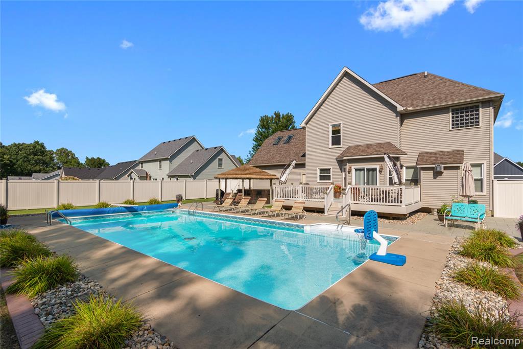 8316 N Port, Grand Blanc, MI 48439 — Photo 38