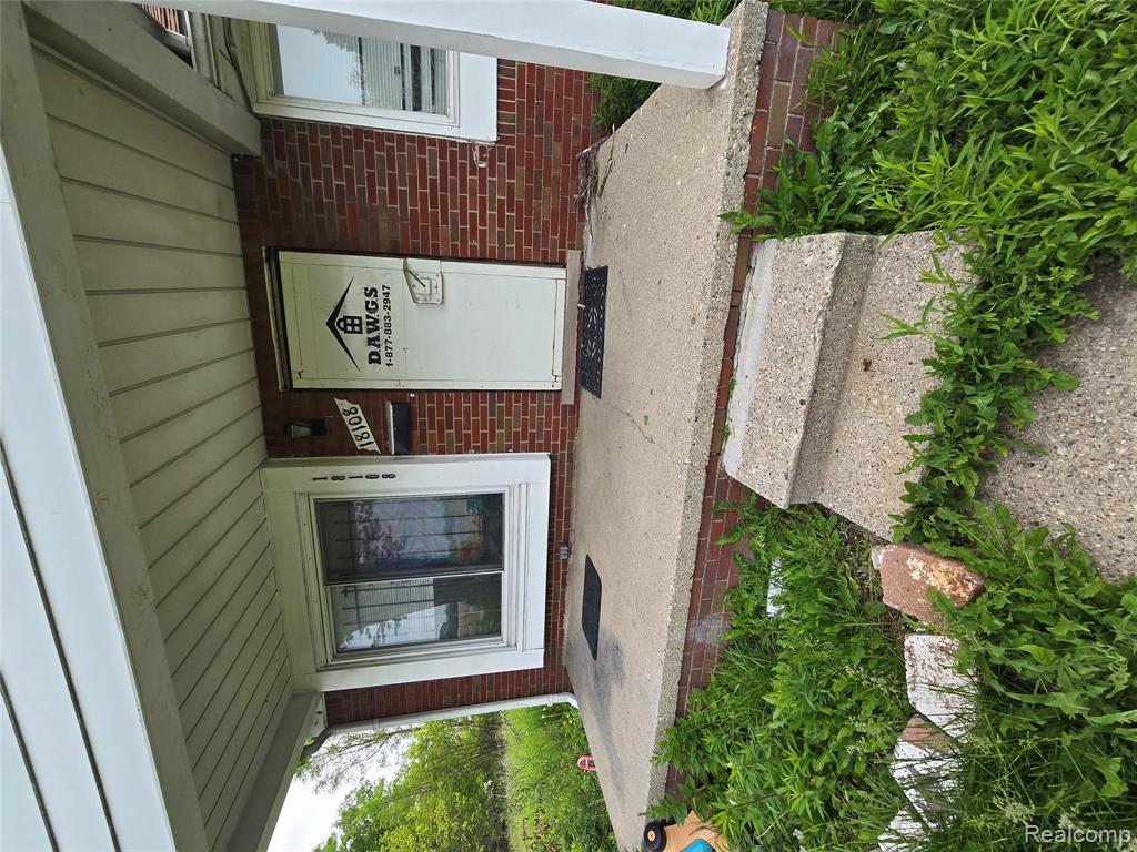 18108 Waltham Street, Detroit, MI 48205 — Photo 5