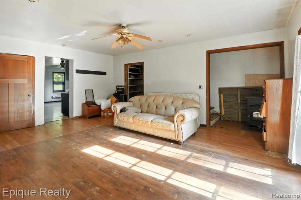 126 S JACKSON Street, Sandusky, MI 48471 — Photo 11