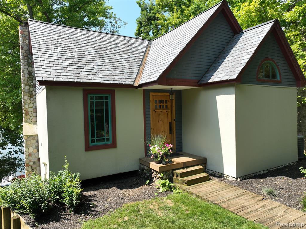 857 HURLEY Drive, Howell, MI 48843 — Photo 38