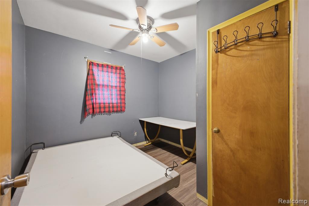 439 Cleveland Avenue, Lincoln Park, MI 48146 — Photo 8