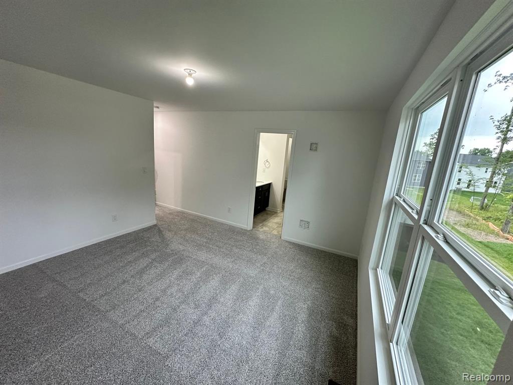 9153 DOGWOOD Lane, Dexter, MI 48130 — Photo 9