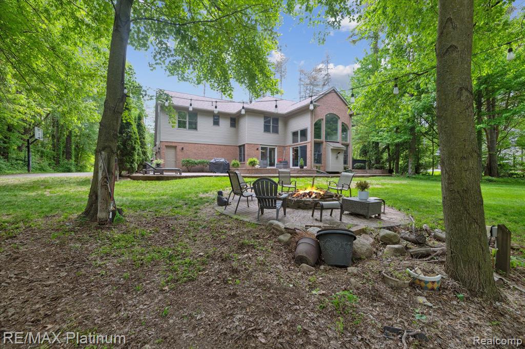 4298 EMU Drive, Pinckney, MI 48169 — Photo 28