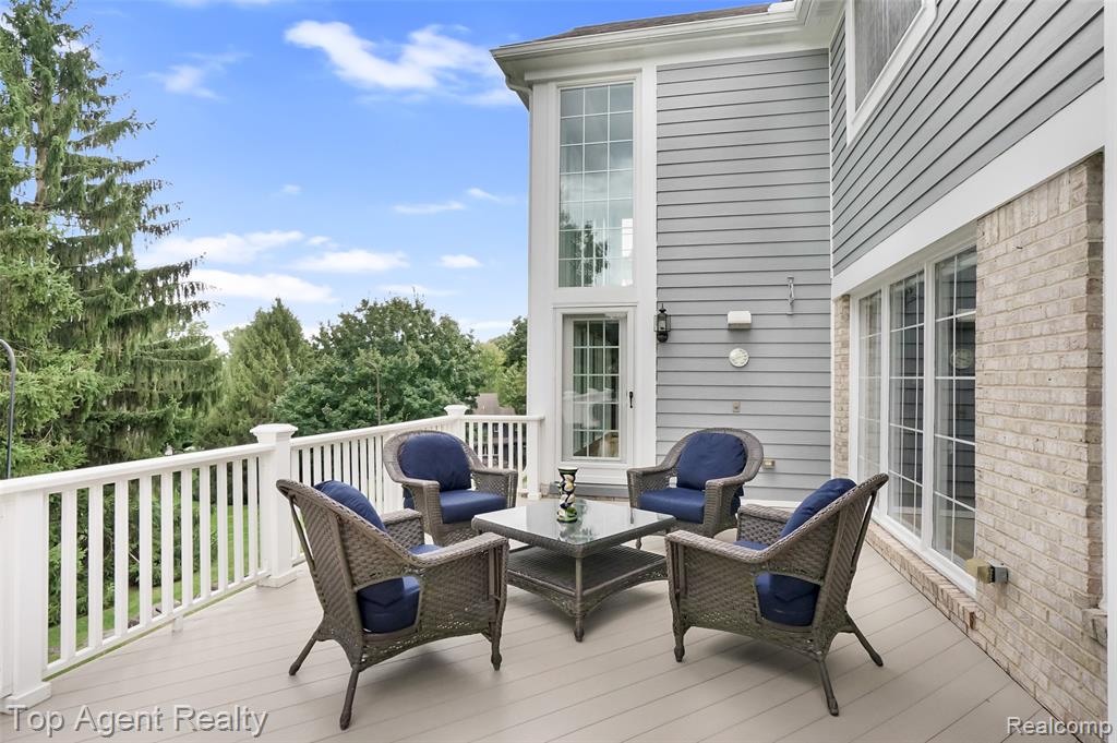 6369 Peach Tree Court, Rochester Hills, MI 48306 — Photo 50