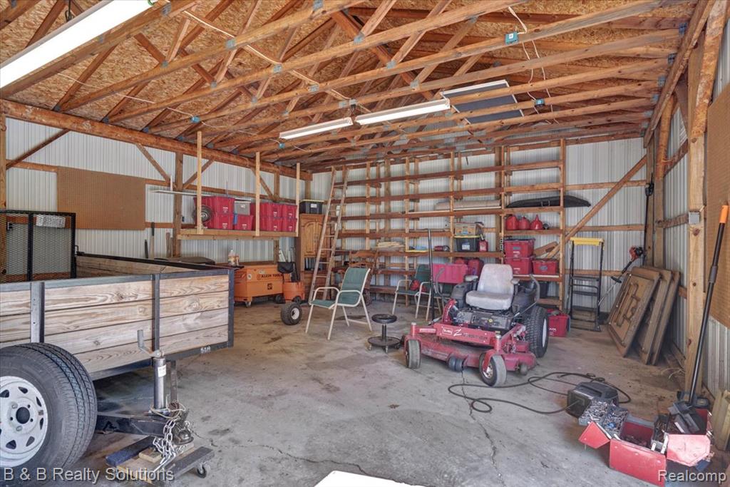 6229 Cold Spring Trail, Grand Blanc, MI 48439 — Photo 38