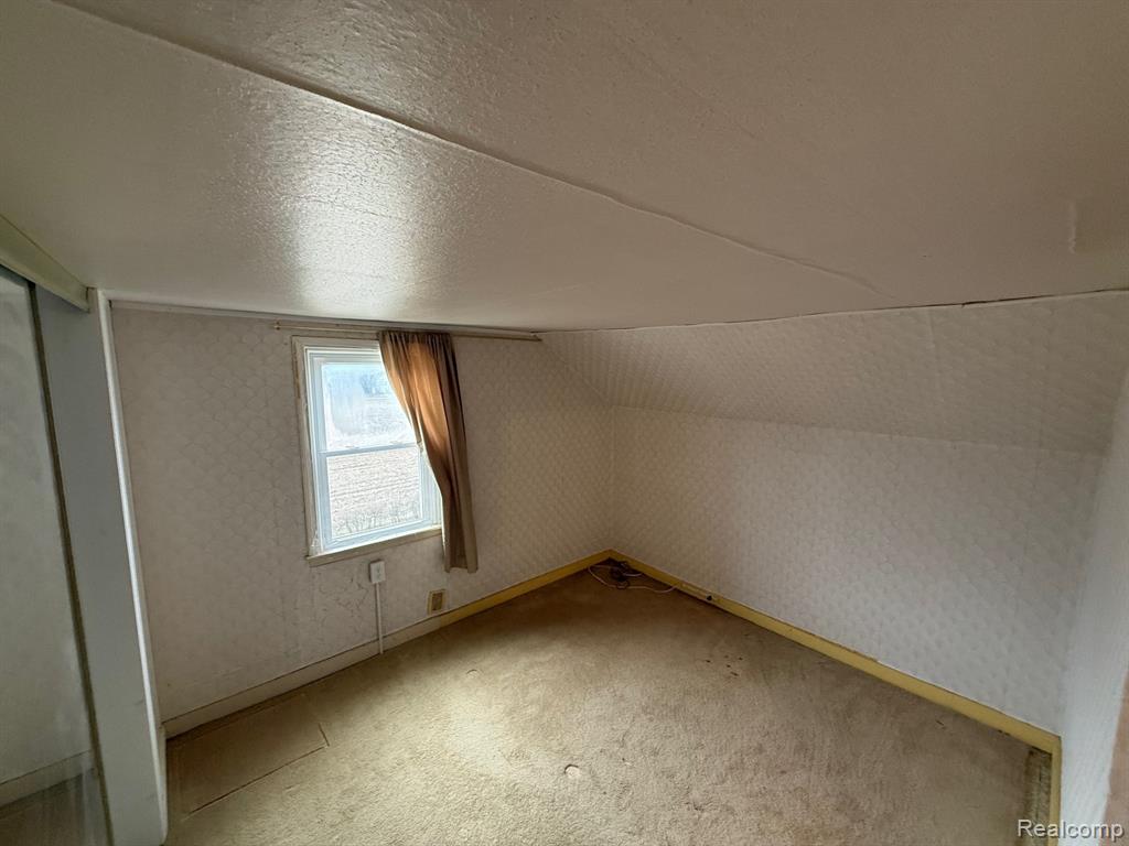 2329 Seymour Road, Swartz Creek, MI 48473 — Photo 10