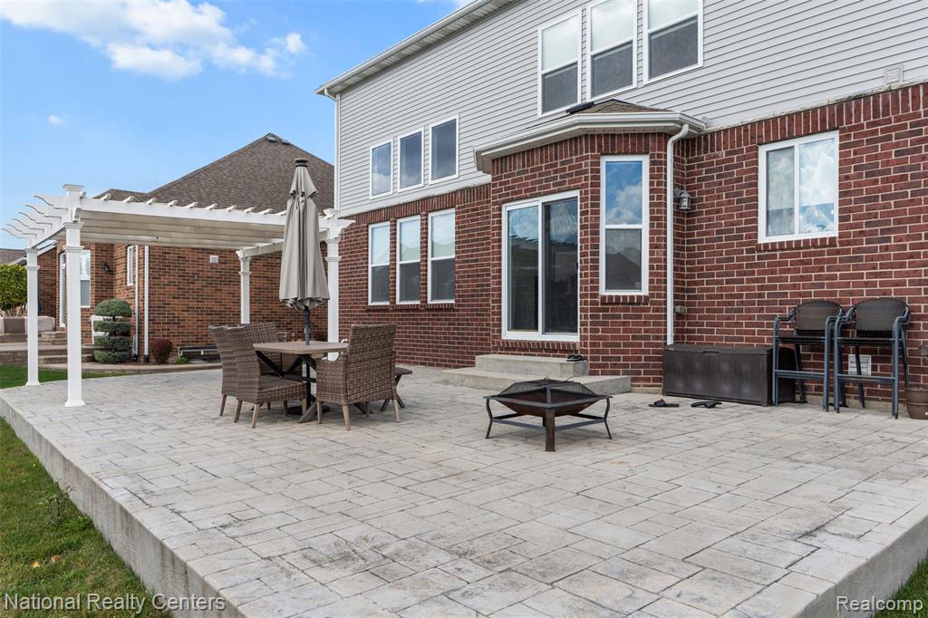 17632 Goldeneye Drive, Clinton Twp, MI 48038 — Photo 34