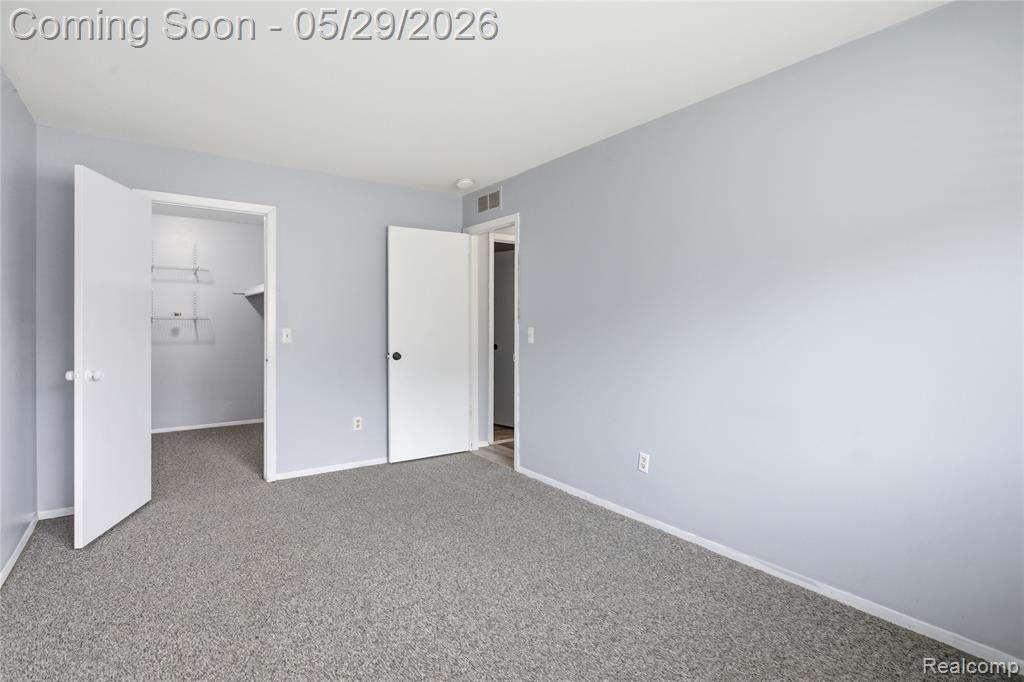 7708 Manor Circle, 103, Westland, MI — Photo 18