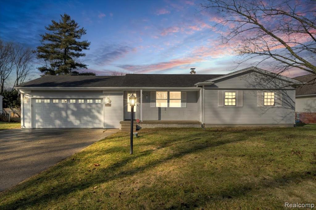 4460 Bristolwood Drive, Flint, MI 48507 — front exterior