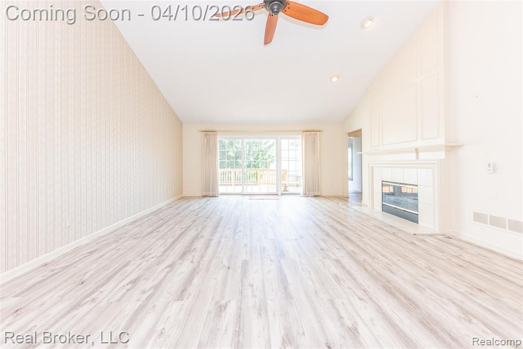 39836 Eagle Trace Drive, Northville, MI 48168 — Photo 9