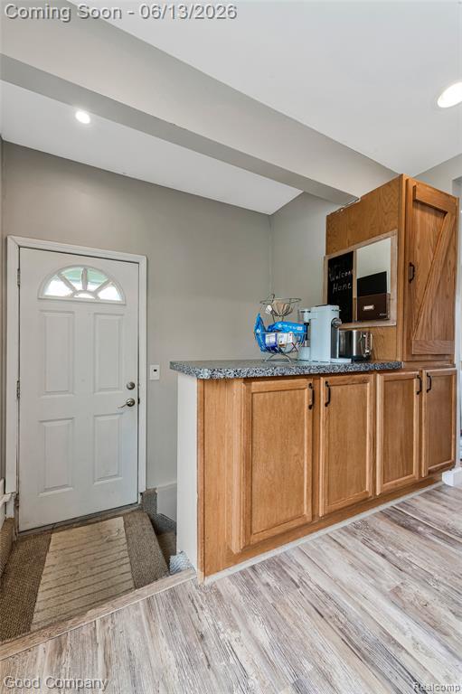 18489 Matthew Drive, Clinton Twp, MI 48035 — Photo 11