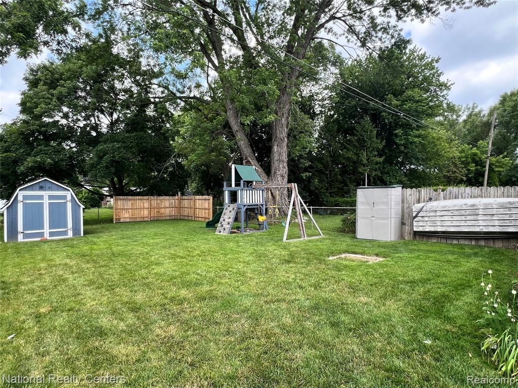 4436 Tulane Street, Dearborn Heights, MI 48125 — Photo 33