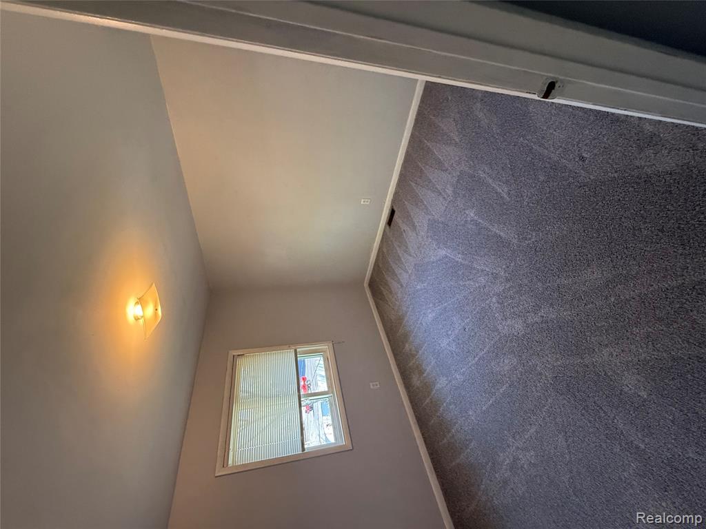 420 Stratford Road, Ferndale, MI 48220 — Photo 11