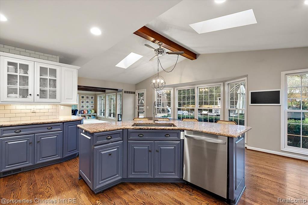 2684 Bradway Boulevard, Bloomfield Hills, MI 48301 — Photo 17