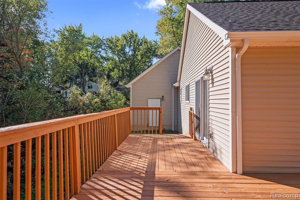 9266 Hillcrest, Clarkston, MI 48348 — Photo 39